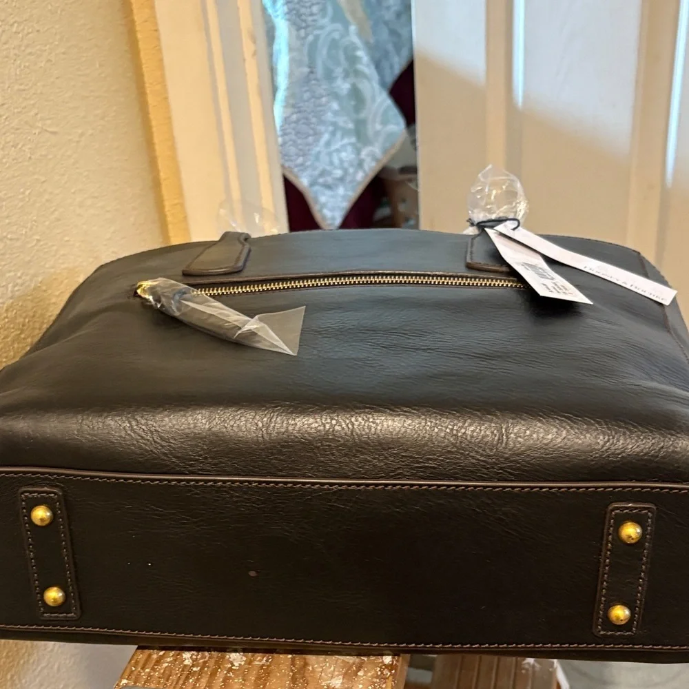 Dooney & Bourke Classic AshtonTote - Picture 5 of 7